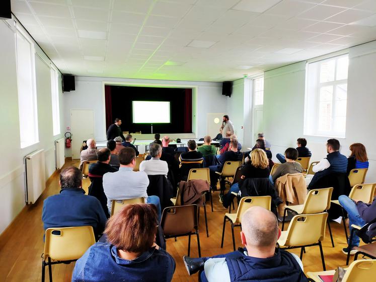 Jeudi 6 février, à Chuelles. Il y avait du monde pour participer à l'assemblée générale du GDA* du Gâtinais est.