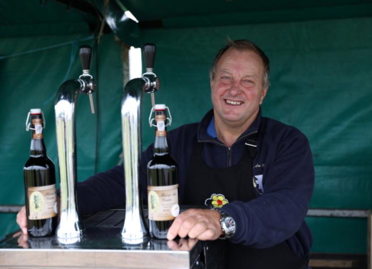 Denis Sargeret, de la Ferme brasserie du Vexin à Théméricourt (Val-d'Oise), présentera encore cette année ses produits au CGA.