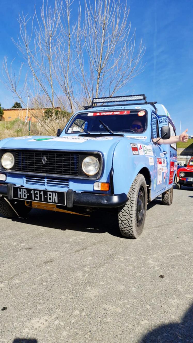 Top départ. Direction l'Espagne puis le désert marocain. 