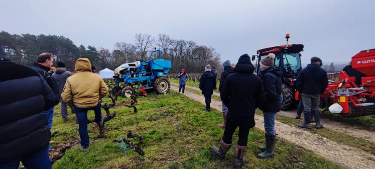Des semoirs ou encore des solutions de destruction de couverts ont été présentés.