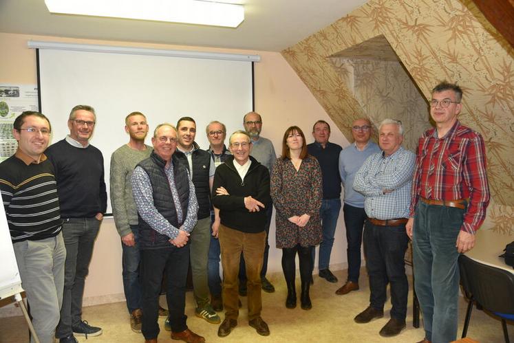 Lundi 3 mars, à Saint-Cyr-en-Val. L'équipe de Pluralis était rassemblée pour sa traditionnelle assemblée générale. 
