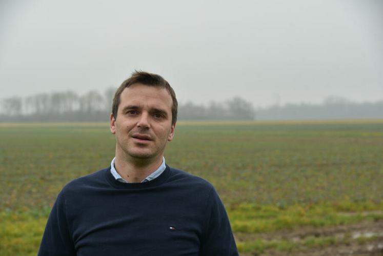 Valentin Caron, 34 ans, est agriculteur à Sandillon.