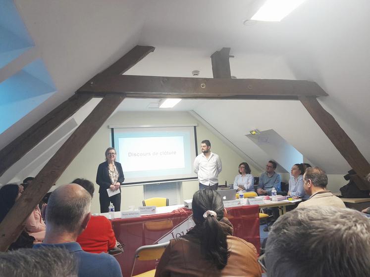 La Directrice Régionale de l'Agriculture a pris la parole pour rappeler les travaux menés et à conduire. 