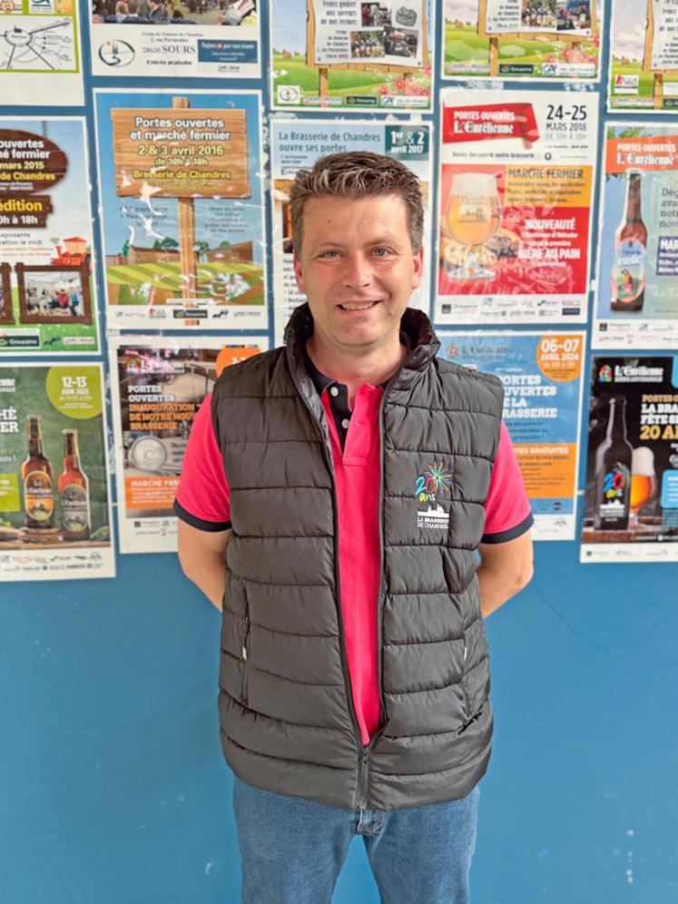 Le brasseur Vincent Crosnier remercie son équipe de bénévoles pour la réussite de ces portes ouvertes.