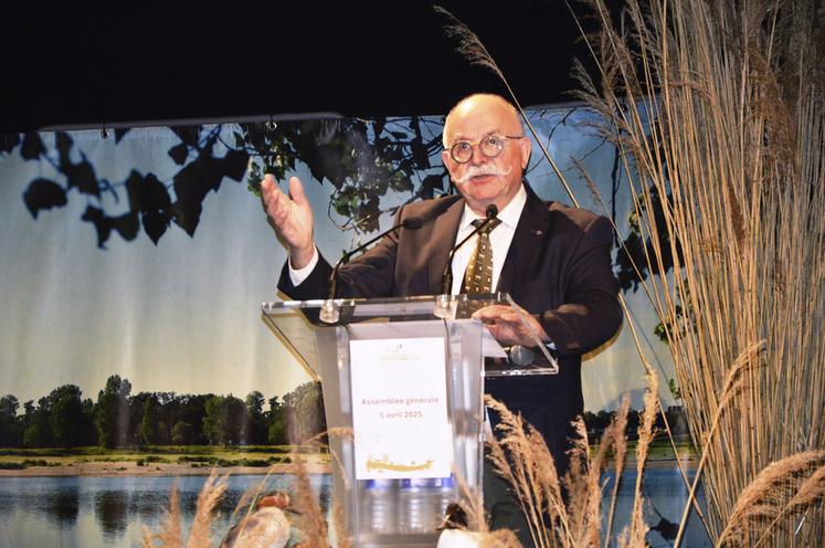 Alain Machenin, président de la Fédération des chasseurs du Loiret lors de l'assemblée générale de la FDC 45. 