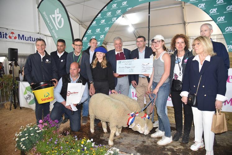 Coulommiers (Seine-et-Marne), samedi 12 avril. La remise des prix aux lauréats du concours d'agneaux et à l'association des Bergers d'Île-de-France s'est déroulée en fin de journée.