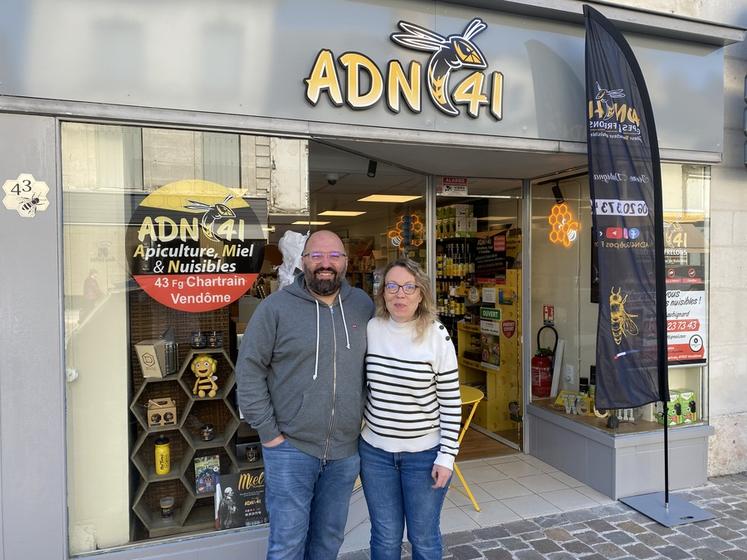 Jérôme et Mélanie Daubignard ont ouvert le magasin ADN 41 à Vendôme en mars dernier. 
