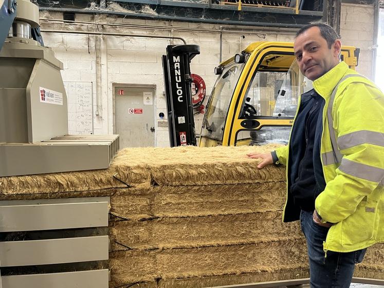 Prunay-sur-Essonne (Essonne), mardi 15 avril. Dirigée par Delphin Pallu, l'entreprise SN Gatichanvre a réalisé une belle année 2024.