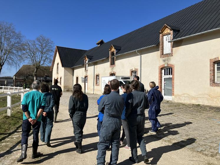 Une formation Petits ruminants à destination des vétérinaires canins franciliens a été organisée à la Bergerie nationale de Rambouillet (Yvelines) par le Groupement technique vétérinaire Île-de-France avec le soutien de la section régionale de l’Association française des vétérinaires pour animaux de compagnie.