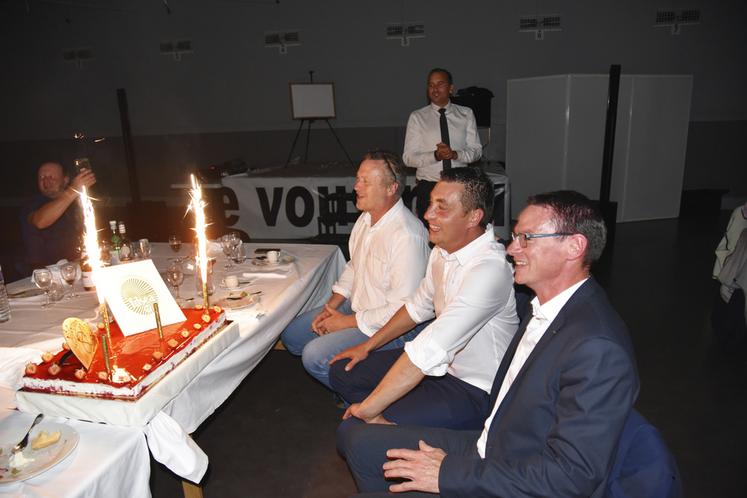 80 ans, ça vaut bien un gâteau d'anniversaire !