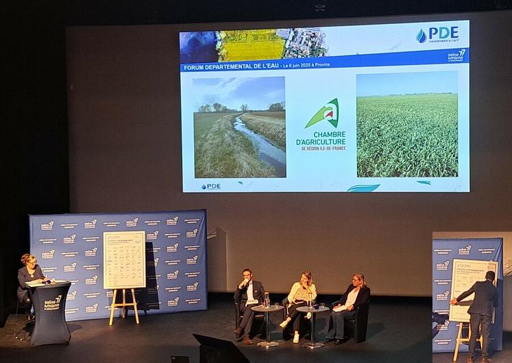 Provins, vendredi 6 juin. Signature de la charte d'engagement du 4e plan départemental de l'eau.