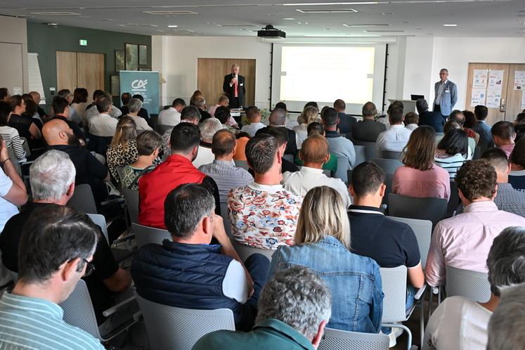 Vendredi 13 juin, à Maintenon. Le syndicat avicole Malvoisine a tenu son assemblée générale dans une salle comble. 