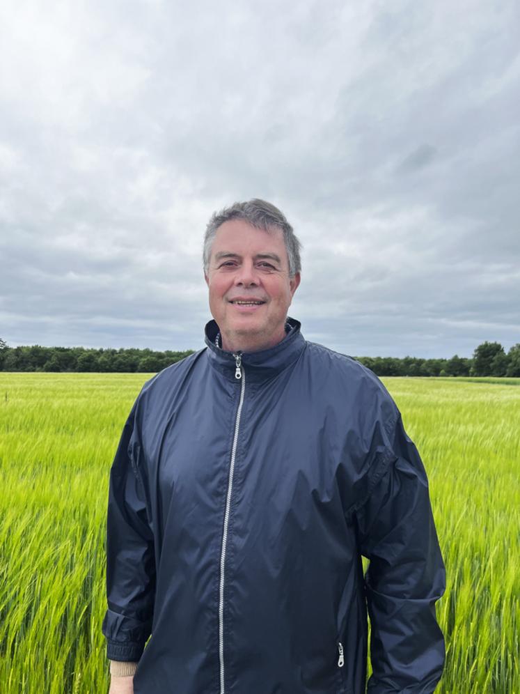 Patrick Theet, producteur bio, se dit fier de voir ses productions valorisées localement.