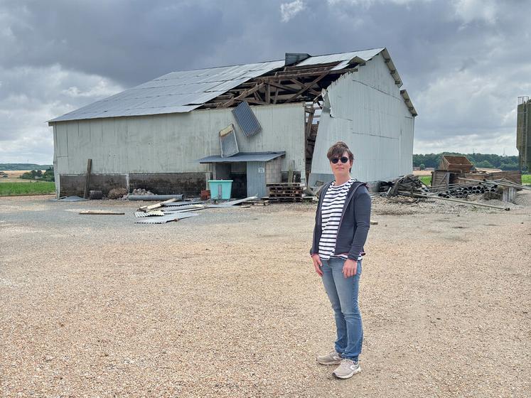 L'exploitation d'Alice Chaline, à Billancelles (Eure-et-Loir), a subi le passage du phénomène orageux mercredi 25 juin.