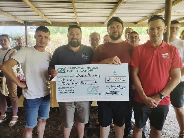 Le Crédit agricole apporte son soutien aux JA du sud-Gâtinais qui accueillent cette année le Festival de la terre.