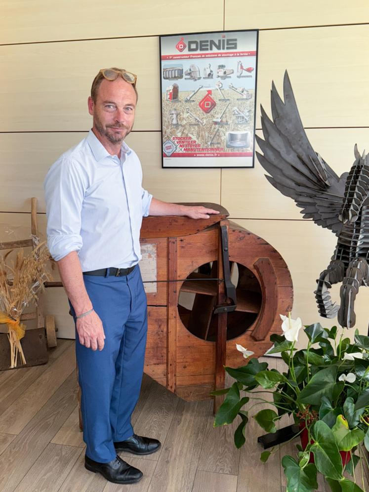 Représentant la 6e génération à la tête de l'entreprise, Stéphane Lizambard dirige la société Denis. 