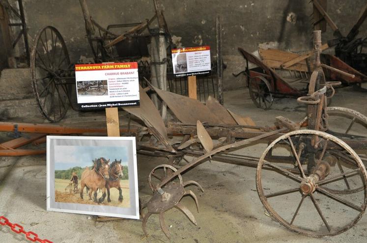 À Chigy (Yonne). Le matériel prêté par Jean-Michel Besancenot est exposé à Terranova Farm Family.