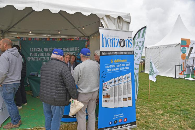 Horizons était aussi de la partie : une belle occasion de retrouver ses lecteurs fidèles, d’en rencontrer de nouveaux et d’échanger directement sur leurs attentes autour de l’actualité agricole.