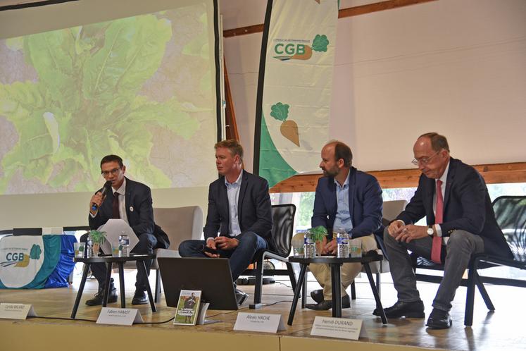Grandpuits-Bailly-Carrois, mercredi 3 septembre. Une table ronde s'est tenue en seconde partie de l'assemblée générale de la CGB Île-de-France. De g. à d. : Cyrille Milard, Fabien Hamot, Alexis Hache et Hervé Durand.