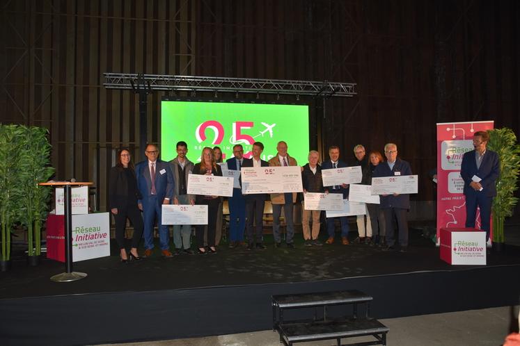 Villaroche, jeudi 25 septembre. La cérémonie a été l'occasion d'une remise de chèques aux représentants des EPCI.