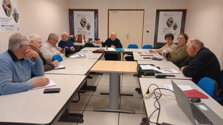 Jeudi 30 octobre, à Blois (Loir-et-Cher). La section régionale des anciens exploitants a fait le tour de l'actualité du syndicat.