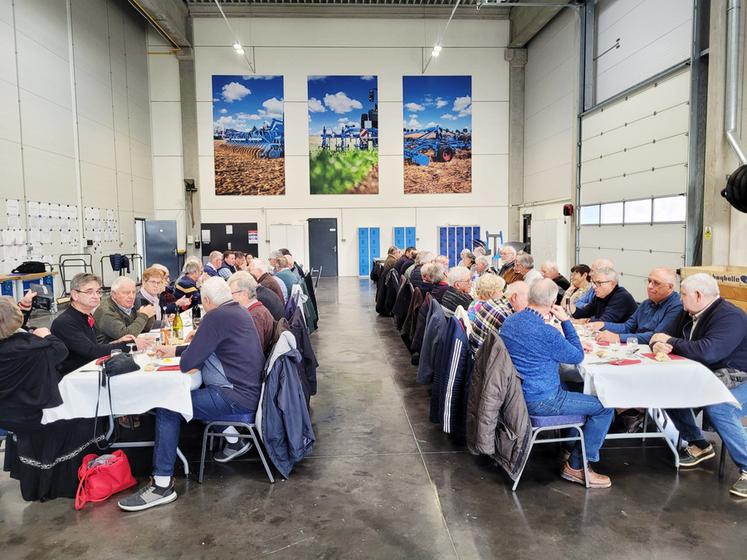 La matinée s’est poursuivie par la présentation et la visite de l’entreprise Lemken, avant de se conclure par le repas sur place.