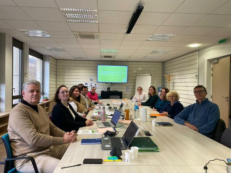 Jeudi 20 novembre, première réunion de la mandature pour la commission installation-transmission alors que se déroule la Quinzaine de la transmission-reprise.