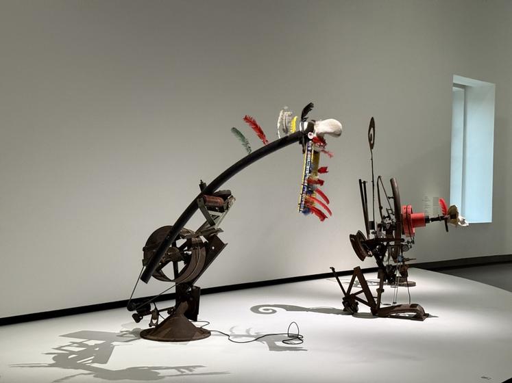 Œuvres de Jean Tinguely au Grand Palais, à Paris. 