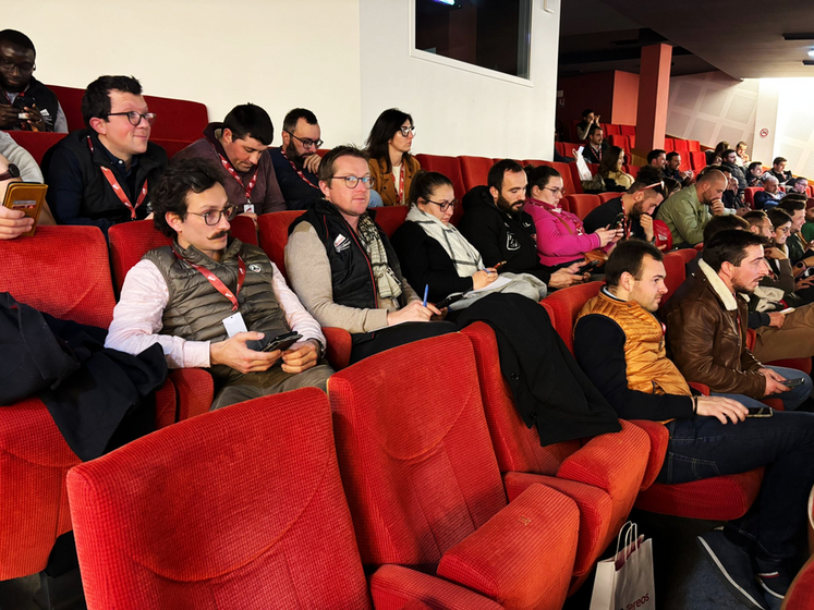 La première journée de l'Université d’hiver a été marquée par les temps de travail sur le futur Rapport d’orientation.