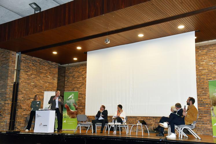 Brie-Comte-Robert, vendredi 28 novembre. Jean-Claude Pette a retracé l'évolution de l'élevage francilien au fil du temps. 