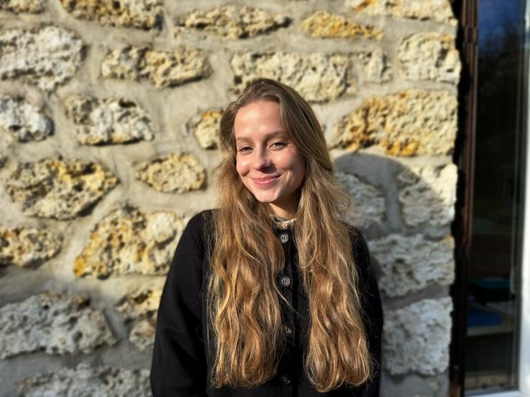 Ambre Gouzouguen est la nouvelle chargée de mission au pôle défense des productions.