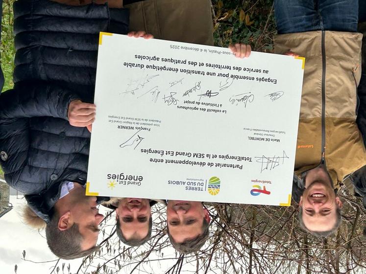 Combiner de nouvelles énergies, ici le photovoltaïque, à des activités agricoles, qu’elles soient traditionnelles ou innovantes, pour contrer la « diagonale du vide ». C'est l'idée du collectif Terres du Sud-Aubois.