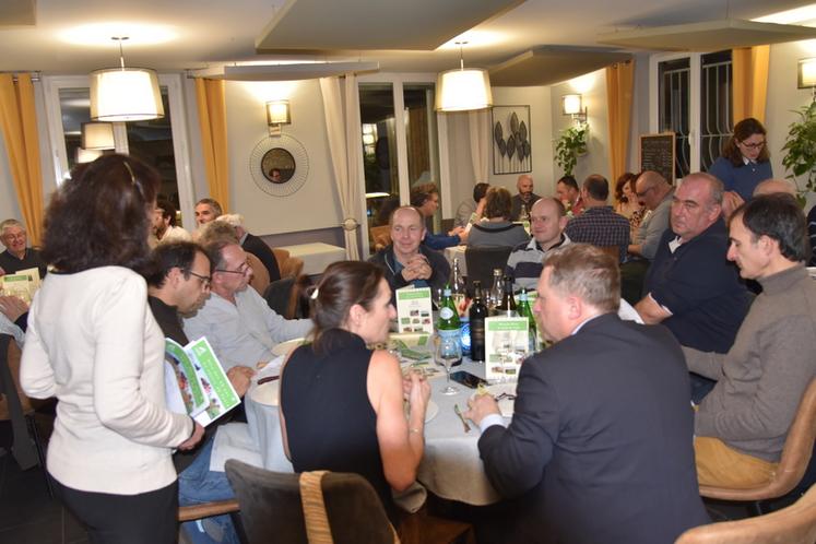 Mardi 20 janvier, à Cergy (Val-d'Oise). Le Cercle du Vexin a fêté ses 50 ans avec un repas convivial à l'issue de son assemblée générale.