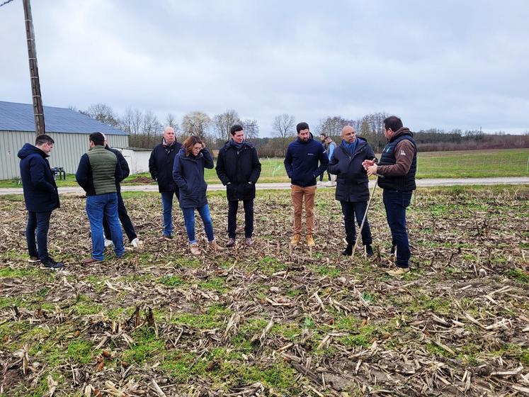 Les freins au développement et à la création de valeur ajoutée dans les fermes ont été évoqués.