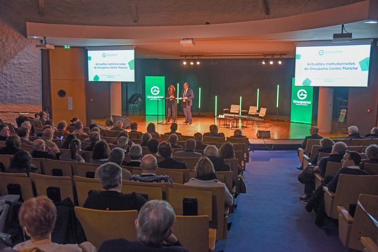 Jeudi 5 février, à Chartres. La fédération départementale de Groupama, présidée par Dominique Lecomte, a fait le plein du dôme de la CCI pour son assemblée générale.