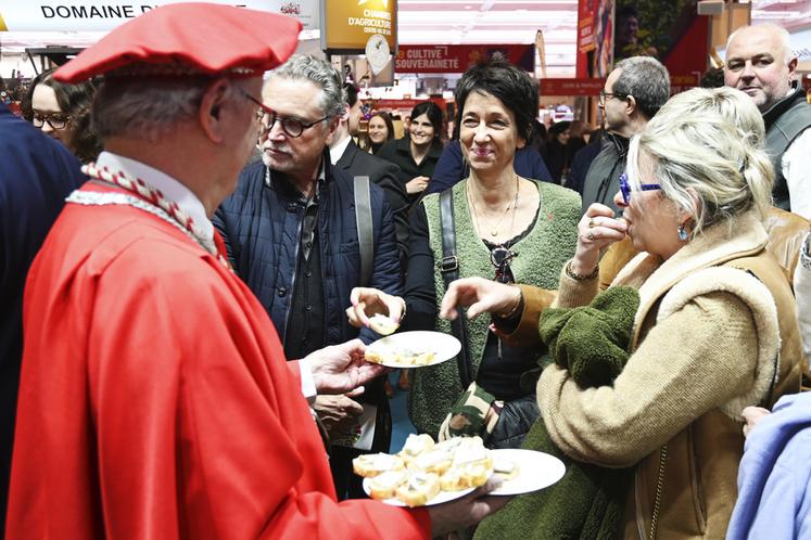 Les produits locaux préparés par l'association Cuisine en Loir-et-Cher ont ravi les papilles des personnes présentes sur le stand de la chambre régionale d'Agriculture Centre-Val de Loire. 