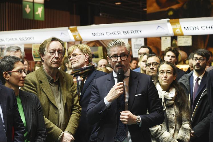 Présent au Salon en tant que directeur de la maison Martin-Pouret, Paul-Olivier Claudepierre, également président de l’Area Centre-Val de Loire, participait à la signature en faveur de la structuration des filières agricoles et agroalimentaires (voir en page suivante).