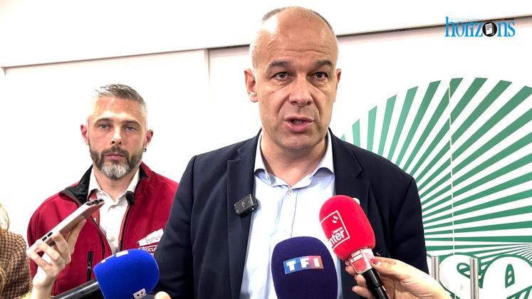 Le président de la FNSEA, Arnaud Rousseau, réagit après l'annonce de l'application provisoire du Mercosur par Ursula Von der Leyen ce vendredi matin.
