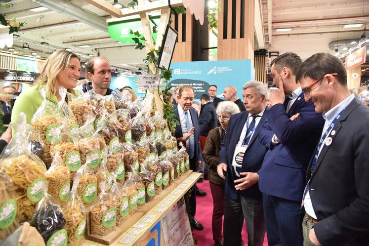 Xavier Vandevoorde et son épouse Caroline de Ferm'Meaux pâtes proposaient leur gamme de pâtes durant trois jours.
