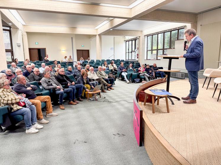 Vendredi 3 avril, à Châteaudun. Jean-Pierre Hamet a présidé l'assemblée générale du comice agricole Perche et Dunois.