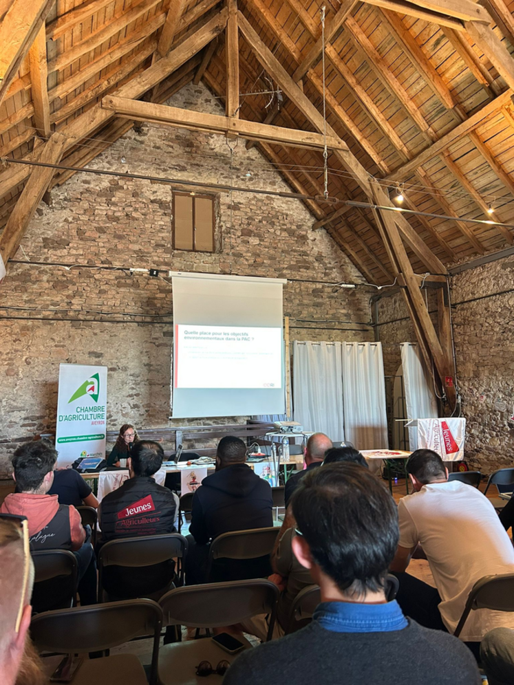 Mardi 7 avril, au Monastère (Aveyron). Les participants à la session Pac ont pu assister à différentes interventions, dont celle d’Aurélie Catallo, de l’Institut du développement durable et des relations internationales (Iddri).