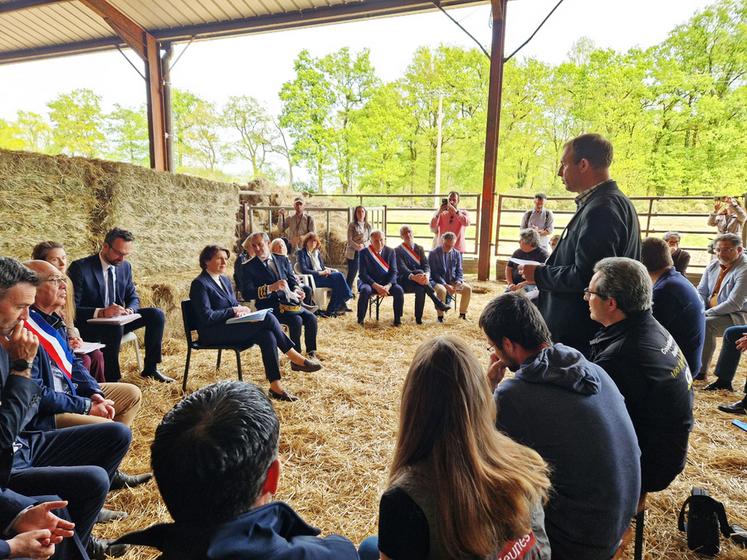 Vendredi 10 avril, lors de la visite de la ministre de l'Agriculture, Olivier Hardouin, président FNSEA 41, s'est exprimé sur les difficultés et les attentes des agriculteurs.
