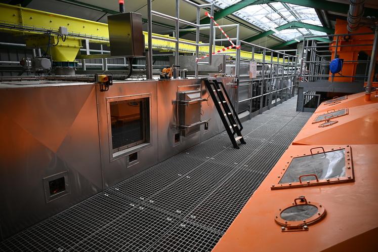 En fonctionnement depuis janvier, la chaine de production devrait, à terme, transformer 1000 tonnes d'orge par an. 