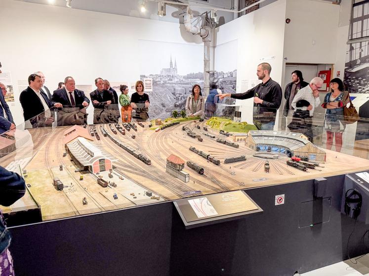Chartres modélisme ferroviaire a réalisé pour l'exposition cette maquette du dépôt ferroviaire de Chartres en 1935.