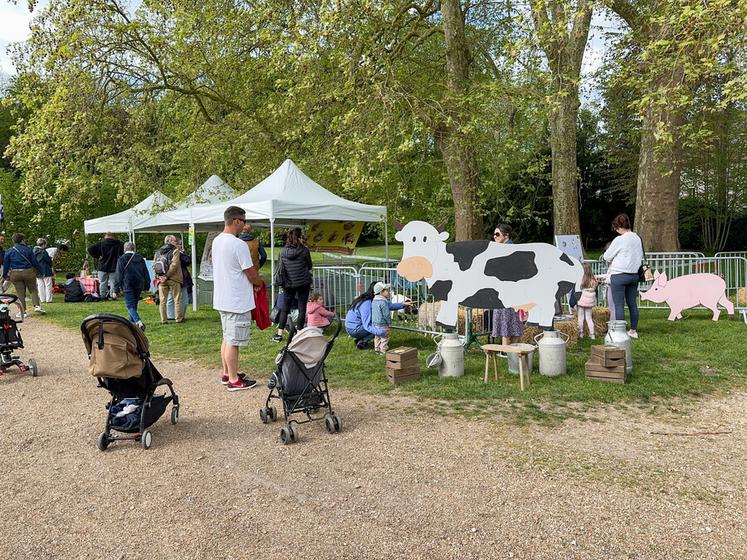 Deux fermes pédagogiques étaient présentes sur le site, celles de la Choltière et Les Petites merveilles.
