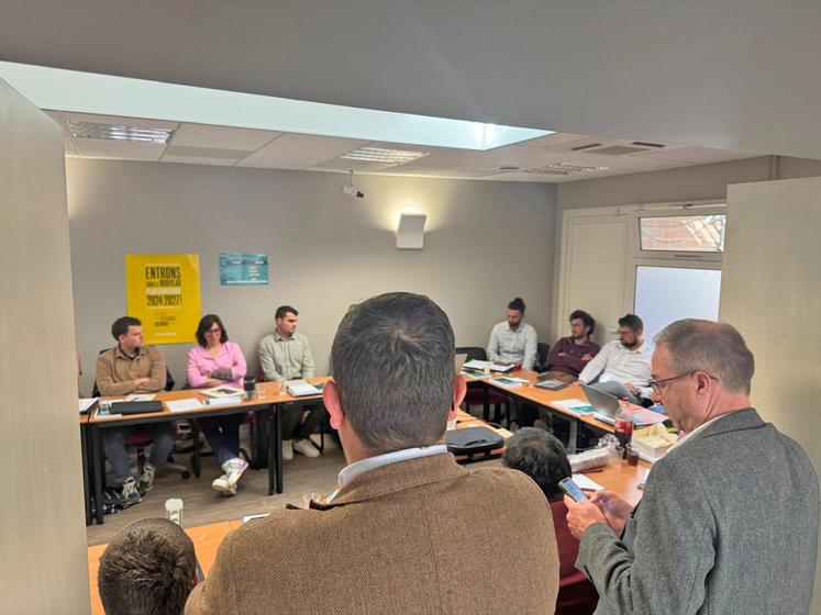 Vendredi 17 avril, à Bourges (Cher). JA CVL s'est réuni pour installer la nouvelle équipe et travailler sur le rapport d’orientation 2026.