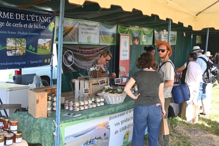 Les producteurs de Bienvenue à la ferme Loir-et-Cher étaient présents pour le plus grand plaisir des visiteurs et de leurs papilles. 