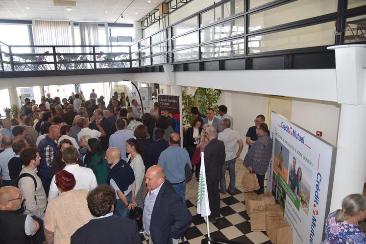 Le hall des partenaires. 