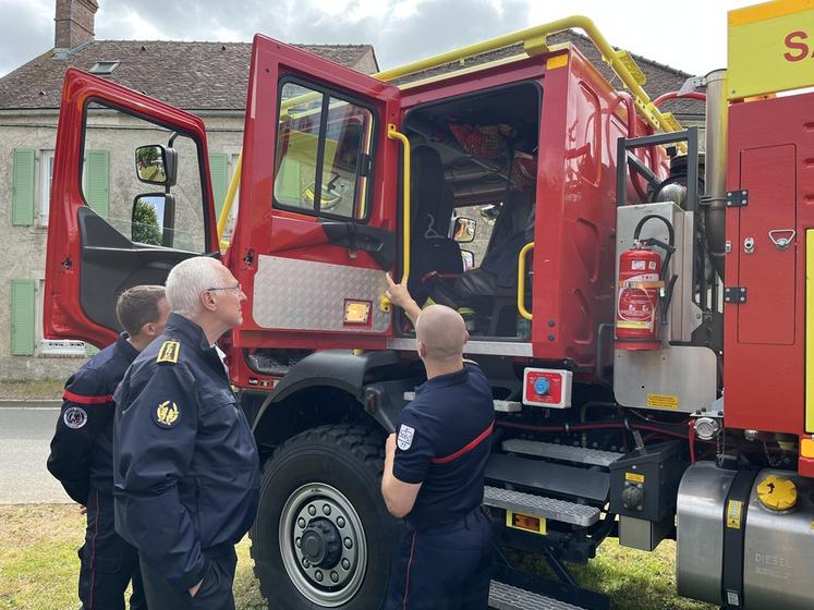 Présentation des systèmes d'autoprotection des véhicules. 