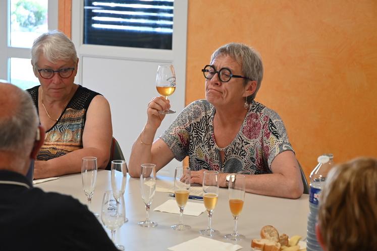 Des critères précis, comme la couleur ou encore la longueur en bouche, étaient scrutés par le jury. 